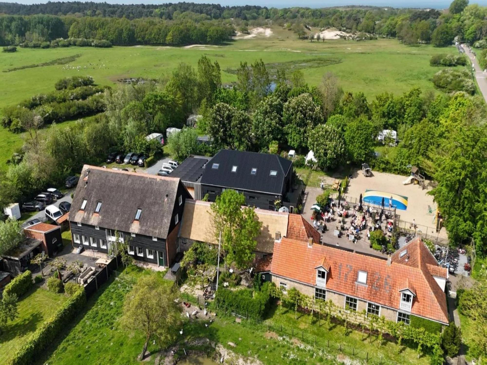 Superb On A Mini Campsite, 400 Meters From The Vakantiehuis Vrouwenpolder